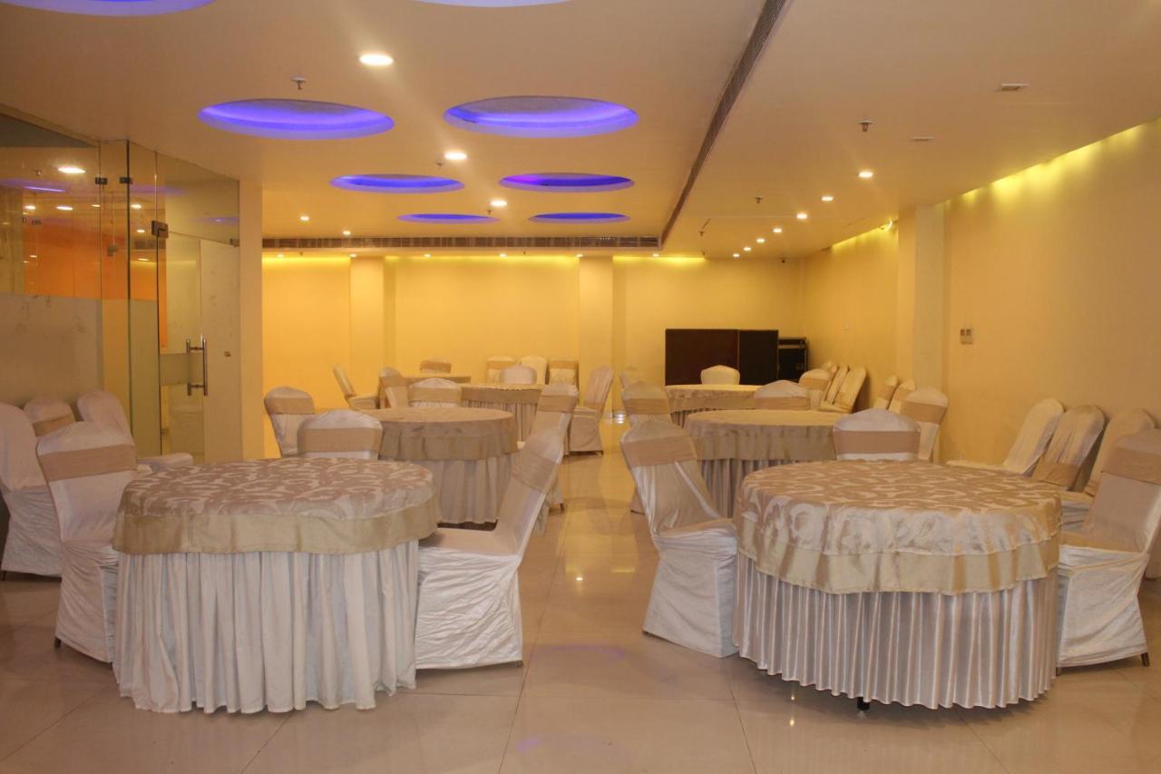 Hotel The Jk New Delhi Extérieur photo